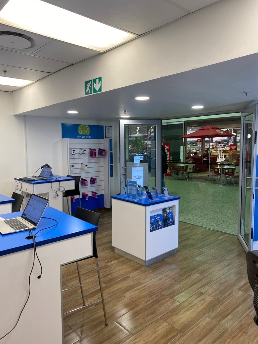 To Let commercial Property for Rent in Brackenfell Central Western Cape